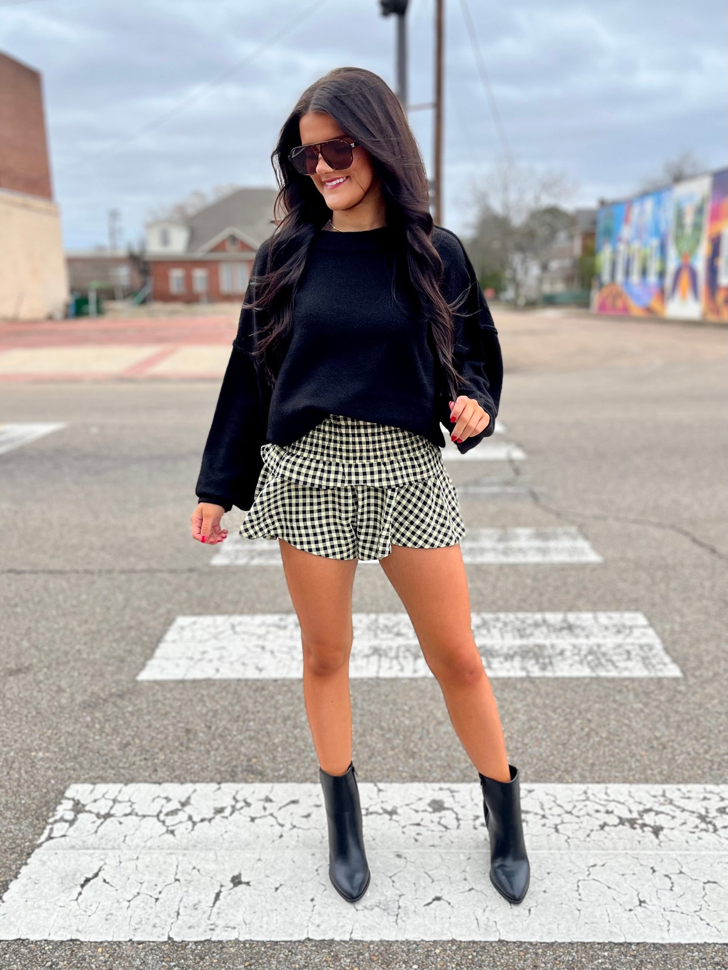 Gingham Shorts- Black
