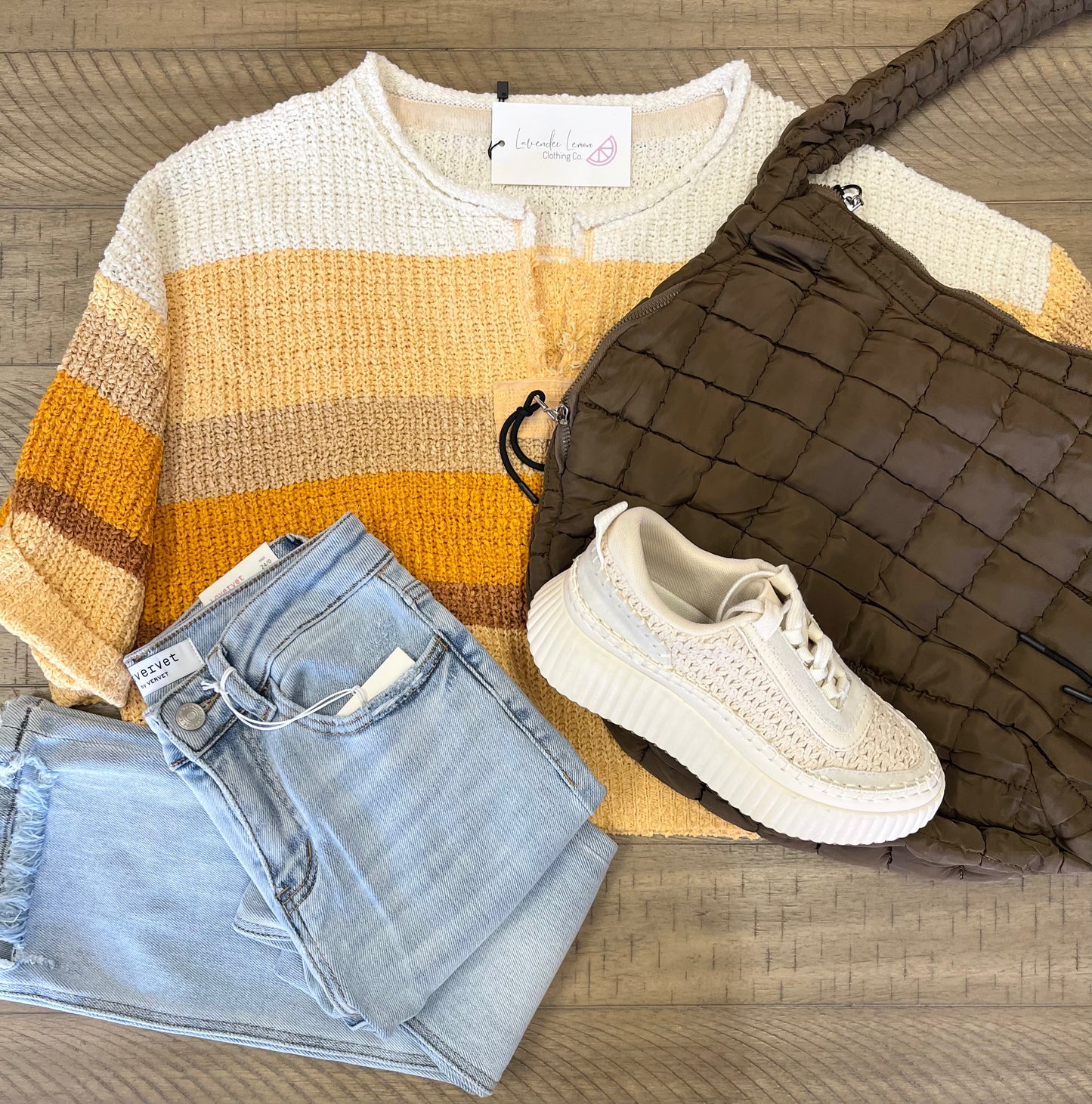 Cropped Patch Sweater- Peach