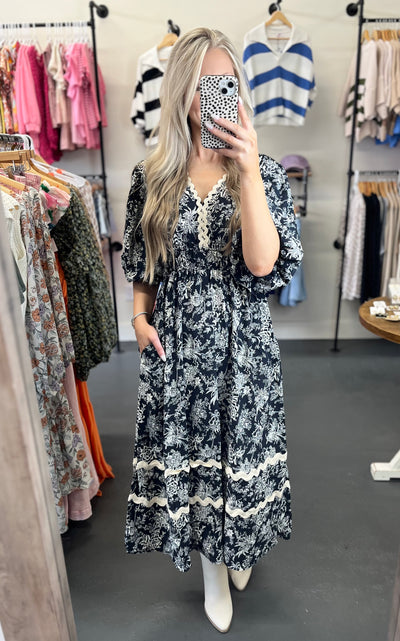 Bubble Sleeve Midi Dress