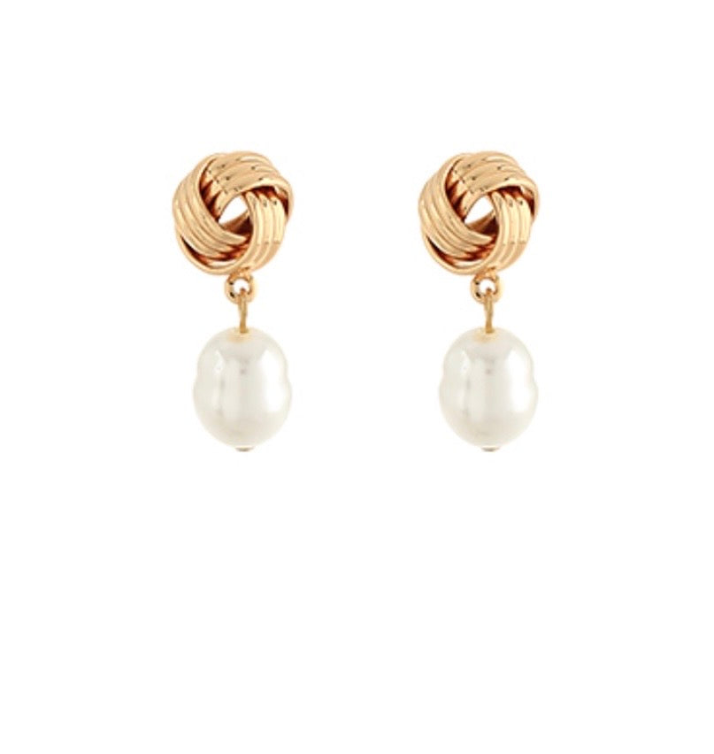 Pearl Knot Earrings