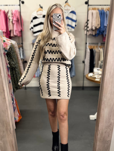 Wavy Stripe Sweater Skirt