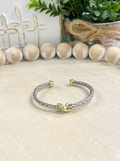 Textured Gold Crossover Bracelet