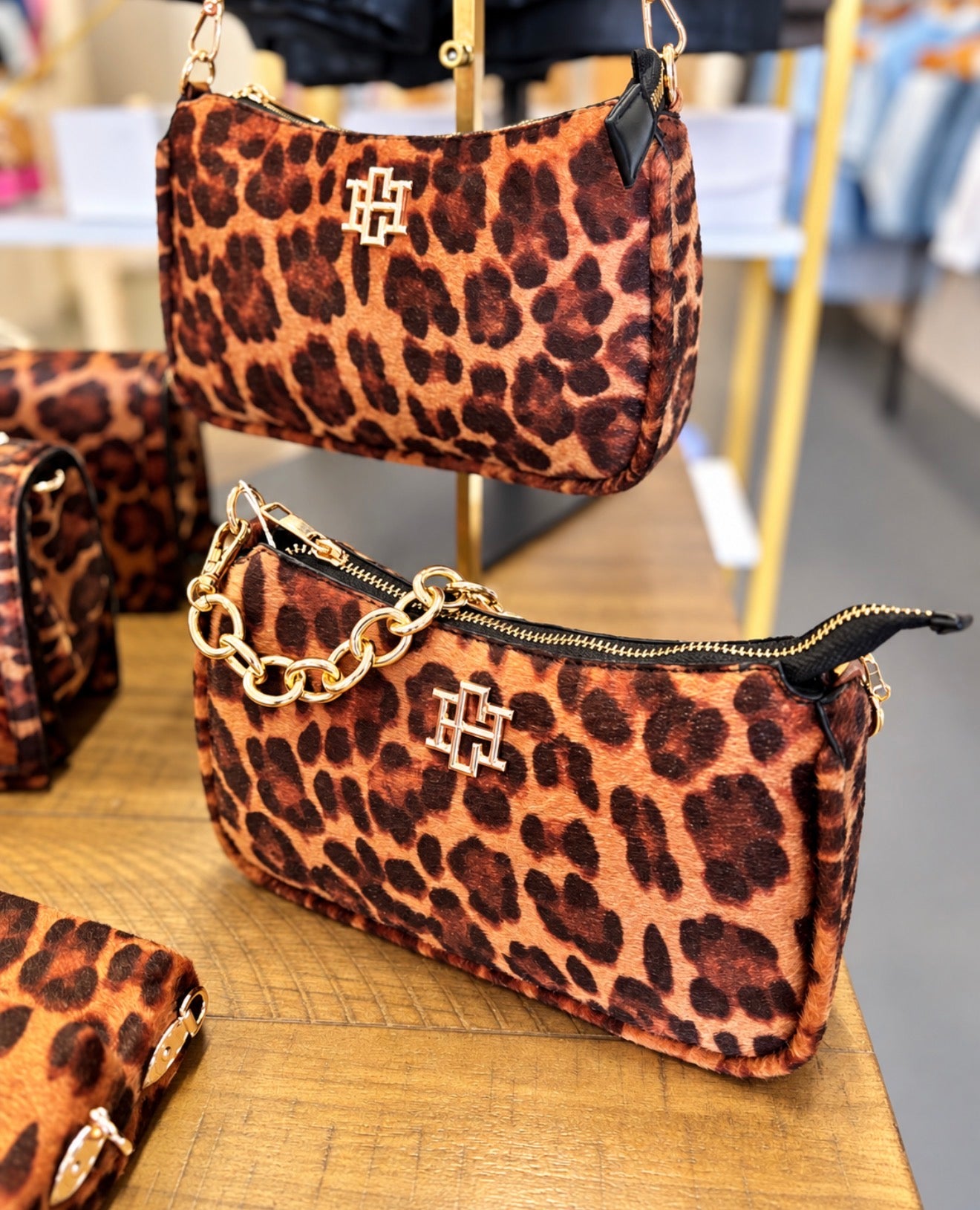 Joan Crossbody- Leopard