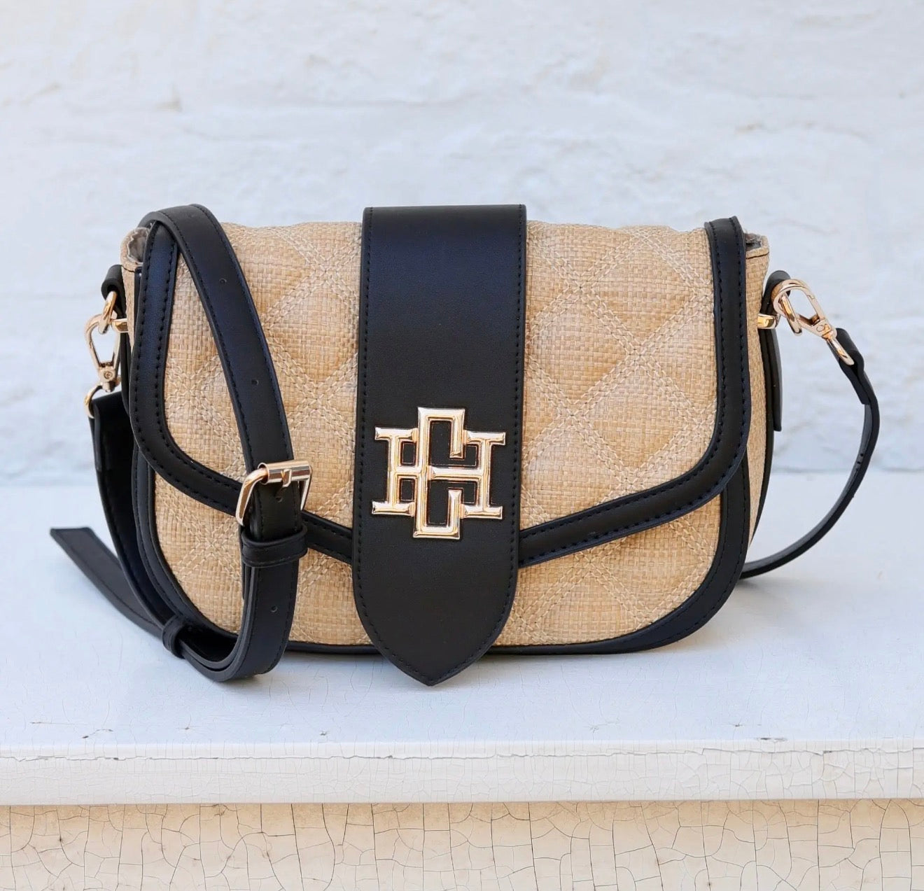 Griffin Crossbody- Natural/Black